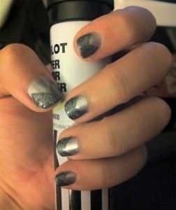 nails